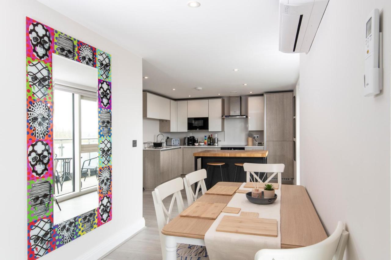 Spacious Apartment With Parking Space, Close To Heathrow, Elizabeth Line And Windsor 梅登黑德 外观 照片